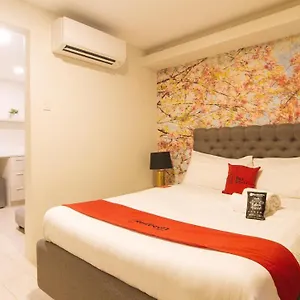 Hotel Reddoorz At La Belle Residences Makati, Makati City